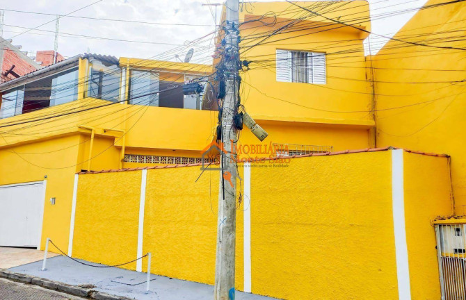 Sobrado com 4 Quartos à Venda, 166 m² em Jardim Iv Centenário - Guarulhos
