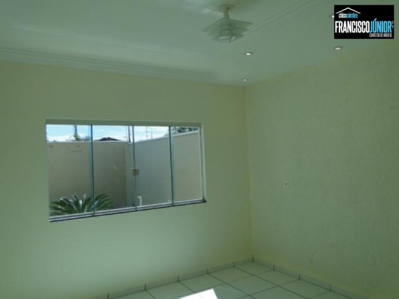 Imagem Casa com 3 Quartos à Venda, 196 m² em Residencial Vereda Dos Buritis - Goiania Imagem Casa com 3 Quartos à Venda, 196 m² em Residencial Vereda Dos Buritis - Goiania
