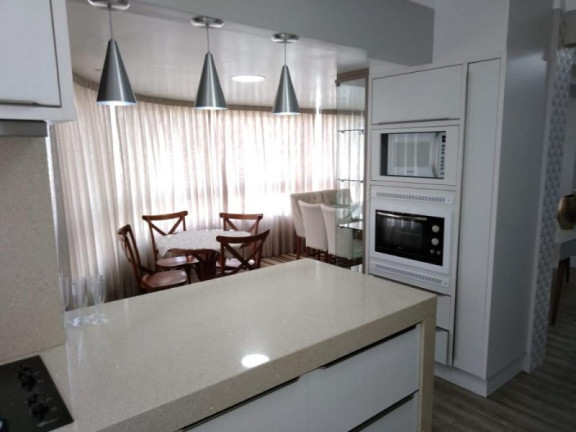 Imagem Imóvel com 3 Quartos à Venda, 114 m² em Pioneiros - Balneário Camboriú