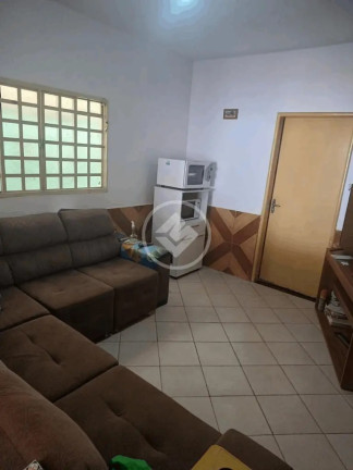 Casa com 2 Quartos à Venda, 124 m² em Setor Tancredo Neves - Goiânia
