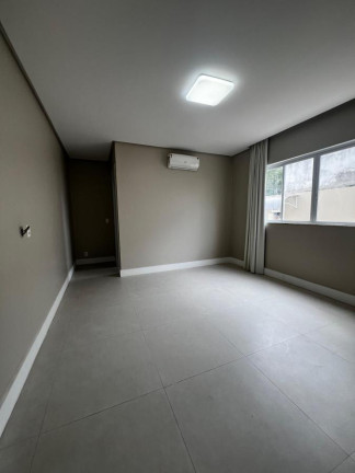 Imagem Casa com 5 Quartos à Venda, 600 m² em Ponta Negra - Manaus