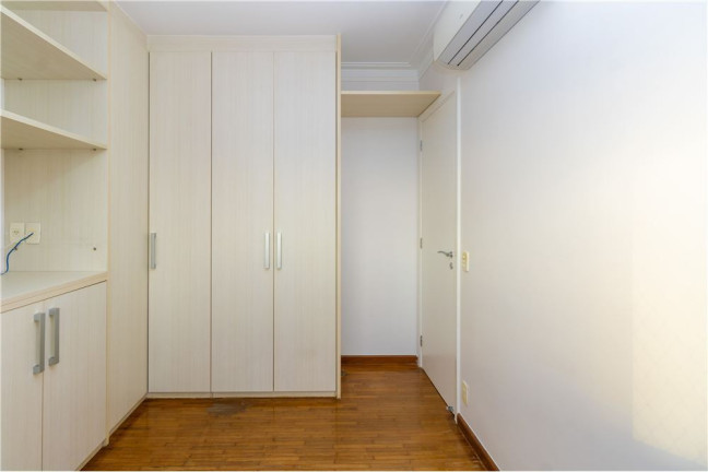Imagem Imóvel com 3 Quartos à Venda,  em Vila Progredior - São Paulo