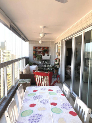 Apartamento com 3 Quartos à Venda, 160 m² em Embaré - Santos