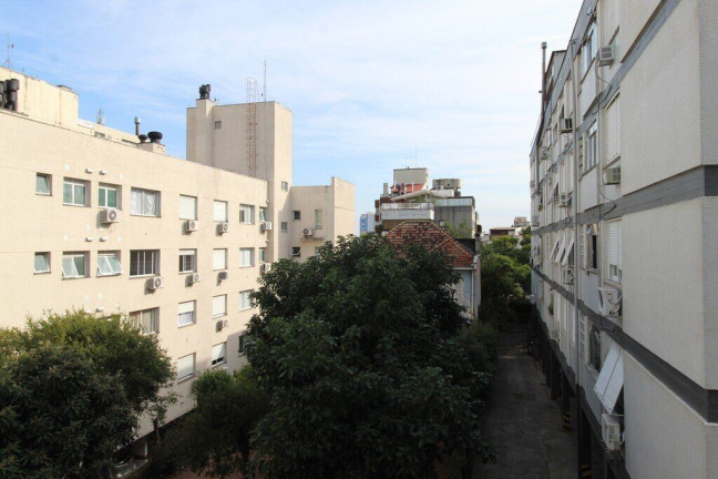 Imagem Apartamento com 1 Quarto à Venda, 40 m² em Santa Cecília - Porto Alegre Imagem Apartamento com 1 Quarto à Venda, 40 m² em Santa Cecília - Porto Alegre