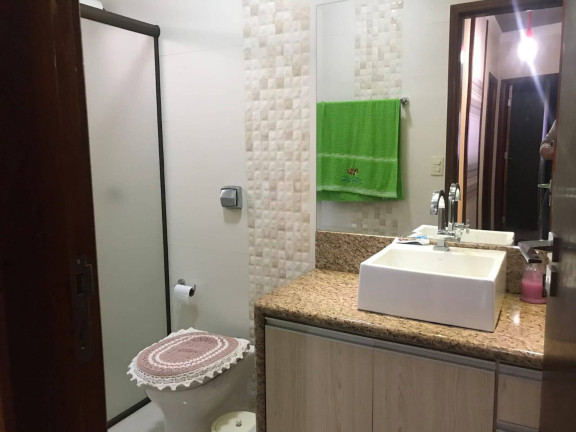 Imagem Casa com 4 Quartos à Venda, 300 m² em Jardim Santo Antônio - Arapongas Imagem Casa com 4 Quartos à Venda, 300 m² em Jardim Santo Antônio - Arapongas