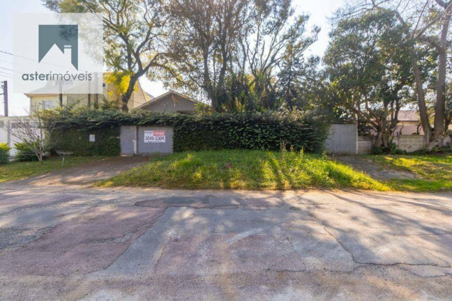 Casa com 4 Quartos à Venda, 180 m² em Guabirotuba - Curitiba