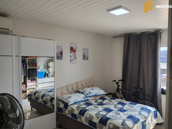 Imagem Casa com 3 Quartos à Venda, 192 m² em Monte Alegre - Camboriú Imagem Casa com 3 Quartos à Venda, 192 m² em Monte Alegre - Camboriú