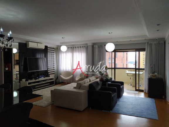 Imagem Apartamento com 3 Quartos à Venda, 184 m² em Centro - Cascavel