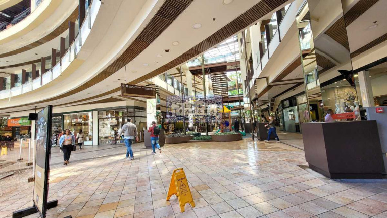 Imagem Loja à Venda, 48 m² em Barra Da Tijuca - Rio De Janeiro Imagem Loja à Venda, 48 m² em Barra Da Tijuca - Rio De Janeiro