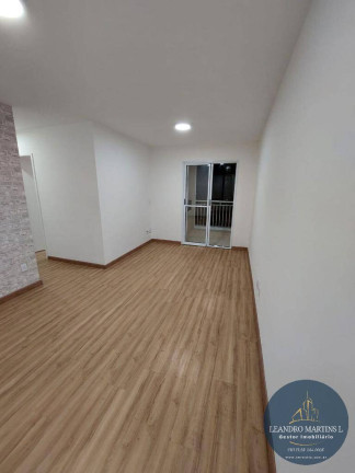 Apartamento com 3 Quartos para Alugar, 72 m² em Usina Piratininga - São Paulo