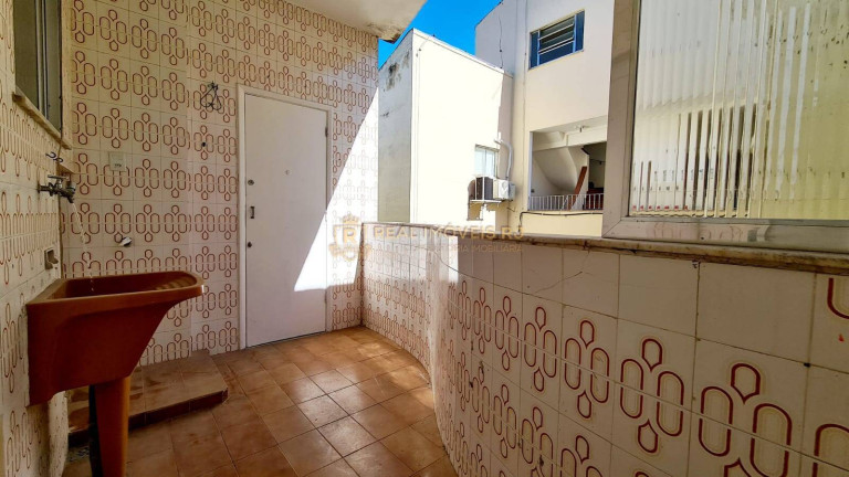 Imagem Apartamento com 3 Quartos à Venda, 100 m² em Copacabana - Rio De Janeiro Imagem Apartamento com 3 Quartos à Venda, 100 m² em Copacabana - Rio De Janeiro