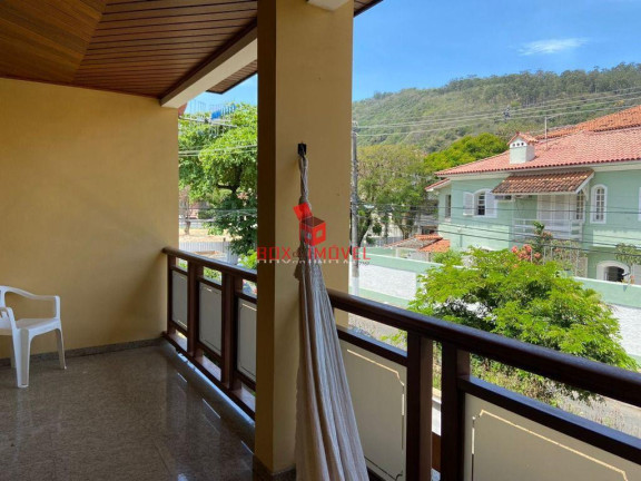 Imagem Casa com 5 Quartos à Venda, 450 m² em São Francisco - Niterói Imagem Casa com 5 Quartos à Venda, 450 m² em São Francisco - Niterói