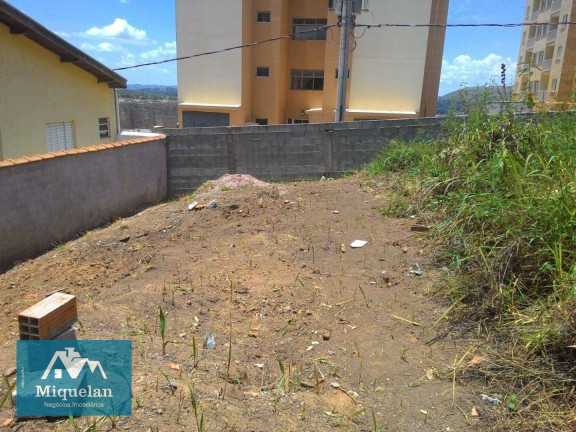Terreno à Venda, 126 m² em Laranjeiras - Caieiras