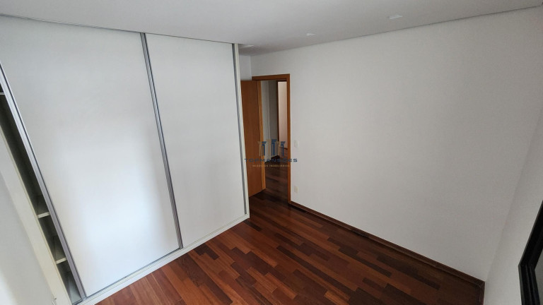 Imagem Apartamento com 4 Quartos à Venda, 166 m² em Vila Da Serra - Nova Lima Imagem Apartamento com 4 Quartos à Venda, 166 m² em Vila Da Serra - Nova Lima
