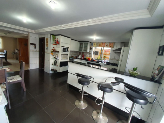 Imagem Casa com 3 Quartos à Venda, 277 m² em Jardim Amélia - Pinhais