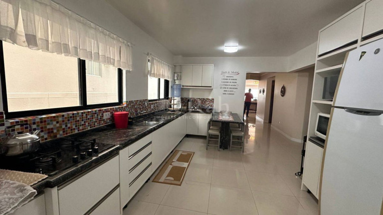 Imagem Apartamento com 4 Quartos à Venda, 384 m² em Centro - Balneário Camboriú Imagem Apartamento com 4 Quartos à Venda, 384 m² em Centro - Balneário Camboriú