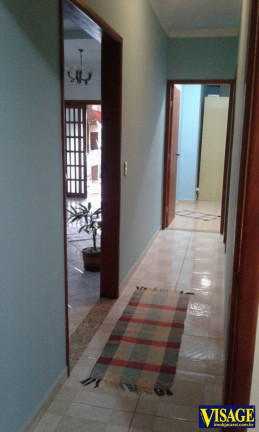 Imagem Casa com 3 Quartos à Venda, 250 m² em Jd. Terras De Sao Joao - Jacareí