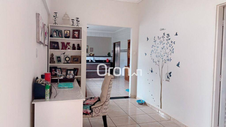 Imagem Casa com 3 Quartos à Venda, 266 m² em Recreio Dos Funcionários Públicos - Goiânia Imagem Casa com 3 Quartos à Venda, 266 m² em Recreio Dos Funcionários Públicos - Goiânia