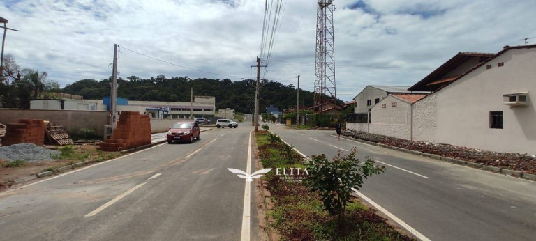 Imagem Sobrado com 3 Quartos à Venda, 97 m² em Itajuba - Barra Velha