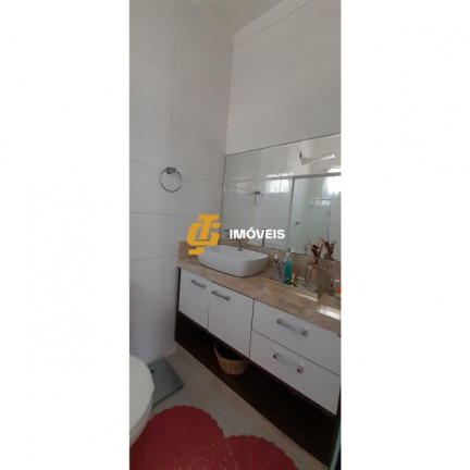 Imagem Sobrado com 3 Quartos à Venda, 93 m² em Tabuleiro - Camboriú Imagem Sobrado com 3 Quartos à Venda, 93 m² em Tabuleiro - Camboriú
