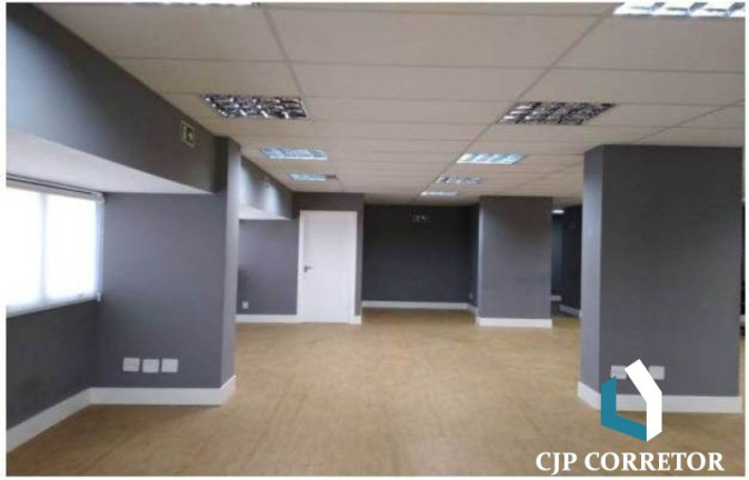 Imóvel Comercial para Alugar, 211 m² em Avenida Tancredo Neves - Salvador