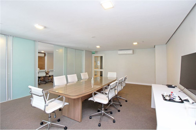 Imagem Sala Comercial à Venda, em Petrópolis - Porto Alegre Imagem Sala Comercial à Venda, em Petrópolis - Porto Alegre
