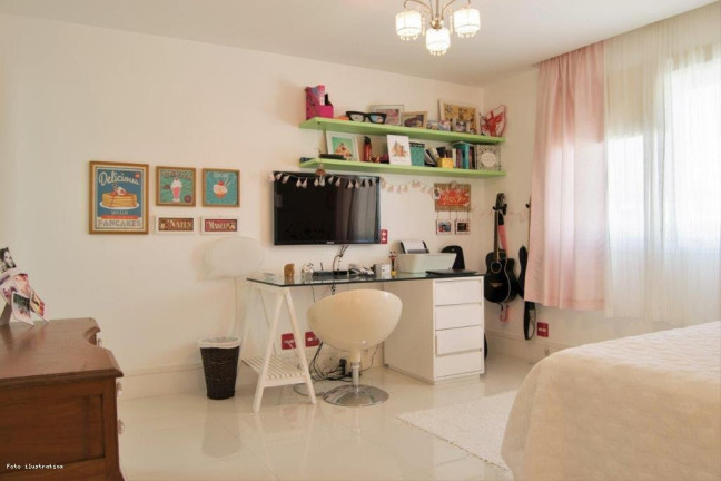 Imagem Casa com 6 Quartos à Venda, 824 m² em Barra Da Tijuca - Rio De Janeiro