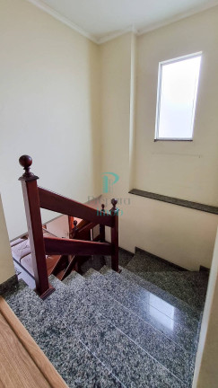 Imagem Sobrado com 3 Quartos à Venda, 243 m² em Umuarama - Osasco