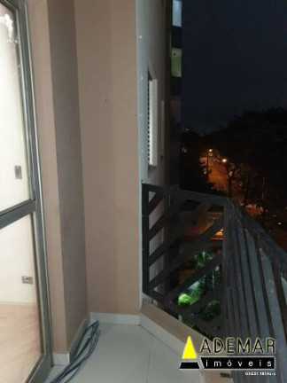 Imagem Apartamento com 3 Quartos à Venda, 62 m² em Canhema - Diadema