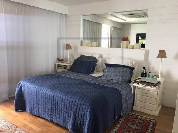 Imagem Apartamento com 4 Quartos à Venda, 266 m² em Barra Da Tijuca - Rio De Janeiro
