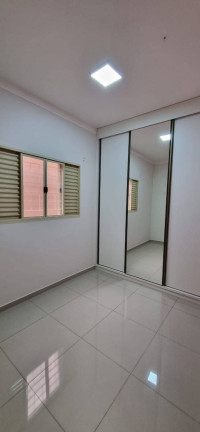 Imagem Casa com 2 Quartos à Venda, 144 m² em Bauru