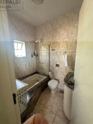 Imagem Casa com 4 Quartos à Venda, em Mina Brasil - Criciúma Imagem Casa com 4 Quartos à Venda, em Mina Brasil - Criciúma