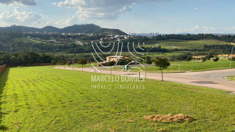 Terreno em Condomínio à Venda, 500 m² em Chácara Terra Nova - Jundiaí