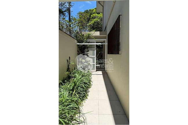 Imagem Casa com 4 Quartos à Venda, 185 m² em Campo Belo - São Paulo Imagem Casa com 4 Quartos à Venda, 185 m² em Campo Belo - São Paulo