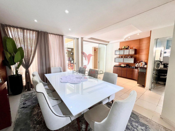 Imagem Casa com 5 Quartos à Venda, 385 m² em Centro - Blumenau