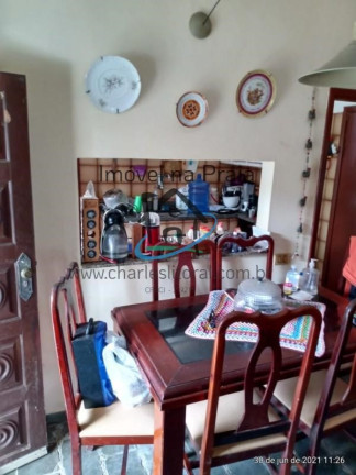 Imagem Casa com 4 Quartos à Venda, 300 m² em Praia Da Lagoinha - Ubatuba