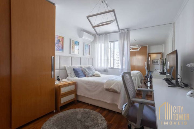 Imagem Apartamento com 3 Quartos à Venda, 228 m² em Itaim Bibi - São Paulo