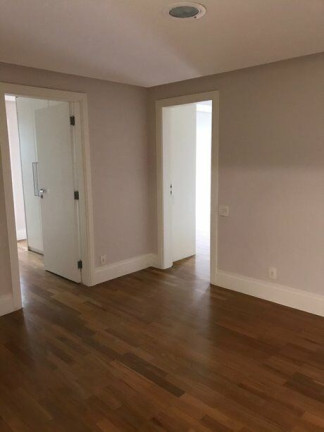 Imagem Imóvel com 4 Quartos para Alugar, 329 m² em Santo Amaro - São Paulo Imagem Imóvel com 4 Quartos para Alugar, 329 m² em Santo Amaro - São Paulo