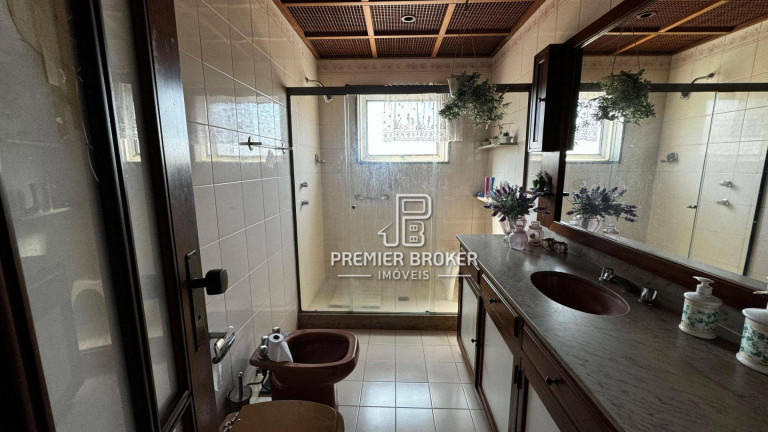 Imagem Apartamento com 4 Quartos à Venda, 187 m² em Várzea - Teresópolis Imagem Apartamento com 4 Quartos à Venda, 187 m² em Várzea - Teresópolis