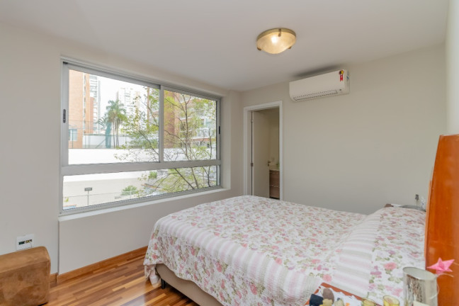 Imagem Apartamento com 3 Quartos à Venda, 163 m² em Vila Ipojuca - São Paulo