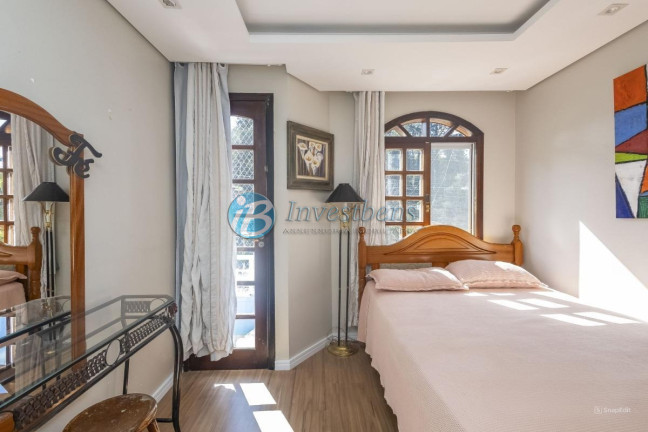 Imagem Sobrado com 3 Quartos à Venda, 110 m² em Santa Cândida - Curitiba