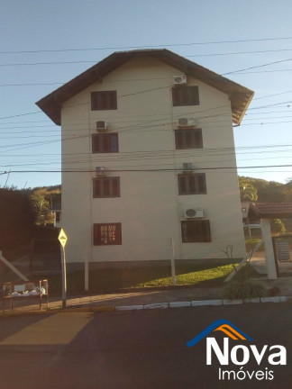 Imagem Imóvel com 2 Quartos à Venda, 72 m² em Centro - Picada Café