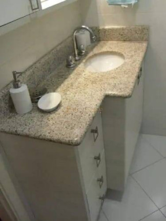 Imagem Apartamento com 2 Quartos à Venda, 52 m² em Copacabana - Rio De Janeiro Imagem Apartamento com 2 Quartos à Venda, 52 m² em Copacabana - Rio De Janeiro