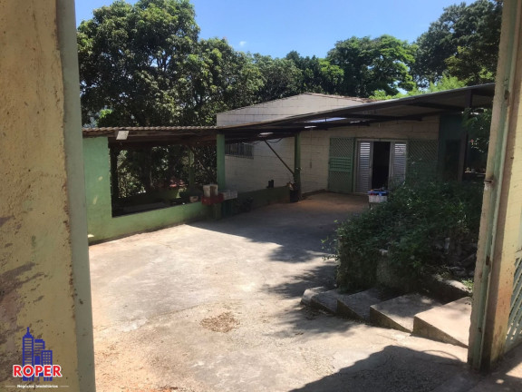 Chácara com 2 Quartos à Venda, 2.100 m² em Chácaras Monte Serrat - Itapevi