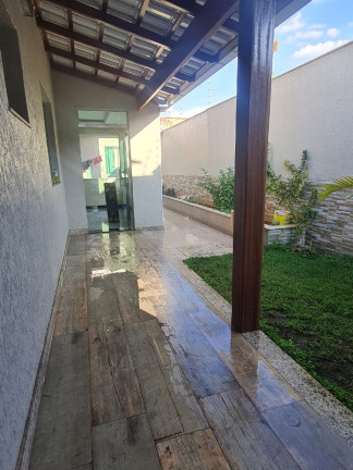 Imagem Casa com 4 Quartos à Venda, 300 m² em Santa Mônica - Belo Horizonte Imagem Casa com 4 Quartos à Venda, 300 m² em Santa Mônica - Belo Horizonte