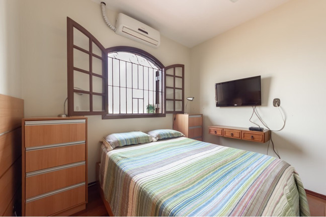 Imagem Casa com 3 Quartos à Venda, 208 m² em Jardim Vila Formosa - São Paulo