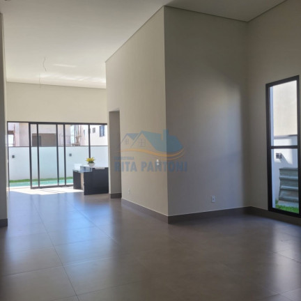 Imagem Casa com 3 Quartos à Venda, 210 m² em Vila Do Golf - Ribeirão Preto Imagem Casa com 3 Quartos à Venda, 210 m² em Vila Do Golf - Ribeirão Preto
