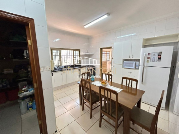 Imagem Casa com 4 Quartos à Venda, 350 m² em City Ribeirão - Ribeirão Preto Imagem Casa com 4 Quartos à Venda, 350 m² em City Ribeirão - Ribeirão Preto