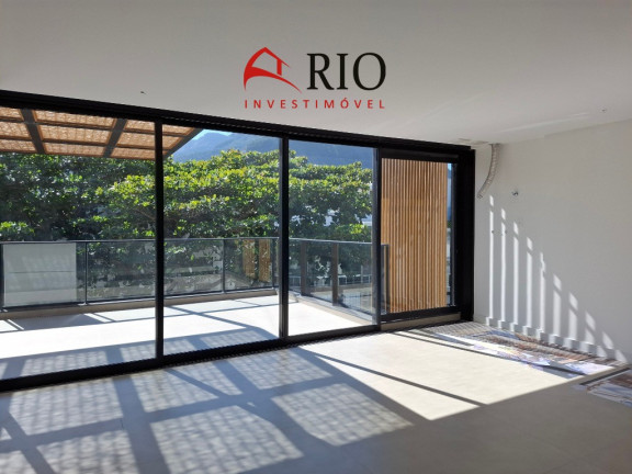 Imagem Cobertura com 4 Quartos à Venda, 275 m² em Barra Da Tijuca - Rio De Janeiro