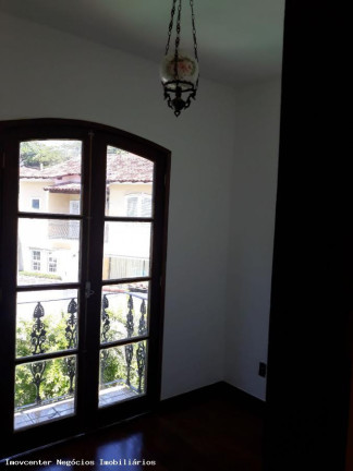 Imagem Casa com 2 Quartos à Venda, 360 m² em Jacarepagua - Rio De Janeiro